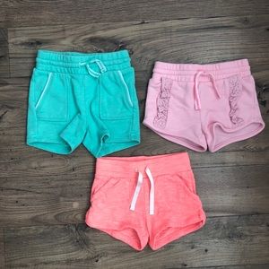 Bundle of Girls Shorts, 3T